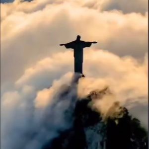 Meet your Posher, Mya